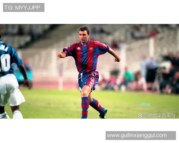 追溯足球历史第一位球星的传奇人生与辉煌成就